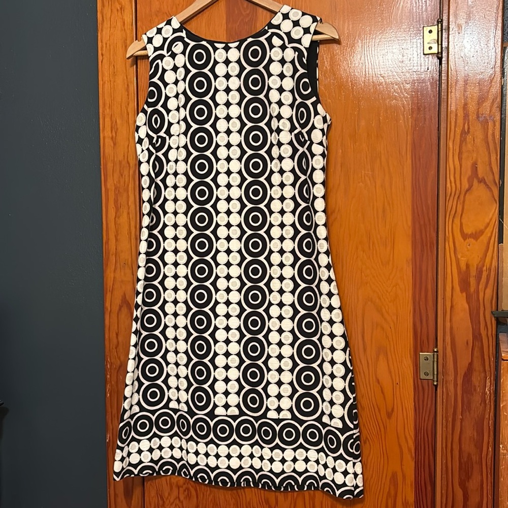 Vintage go-go black and white dress